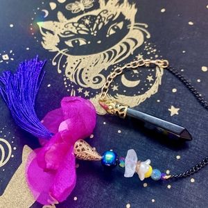 Ritual Tool Pendulum for Divination:         Black Onyx Crystal Magenta Pendulum